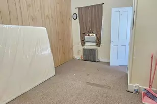 38A Thompson St, Raritan, NJ 08869 - Photo 8