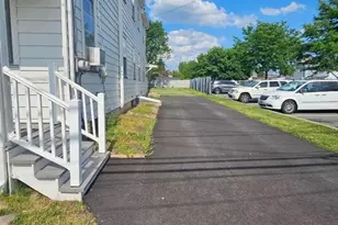 38A Thompson St, Raritan, NJ 08869 - Photo 14