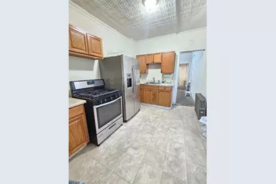 38A Thompson St, Raritan, NJ 08869 - Photo 6