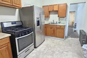 38A Thompson St, Raritan, NJ 08869 - Photo 6