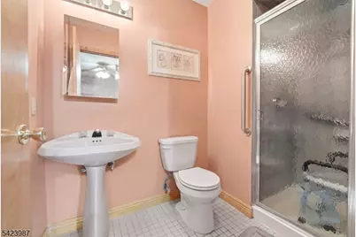 115 Coeyman Ave, Nutley, NJ 07110 - Photo 32