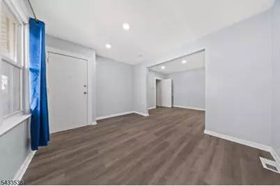 134 Dewey St, Newark, NJ 07112 - Photo 4