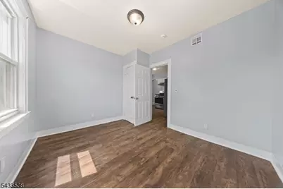 134 Dewey St, Newark, NJ 07112 - Photo 32