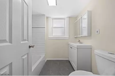 134 Dewey St, Newark, NJ 07112 - Photo 30