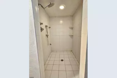 24 Pennsylvania Ave, Flemington, NJ 08822 - Photo 16