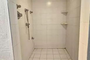 24 Pennsylvania Ave, Flemington, NJ 08822 - Photo 16