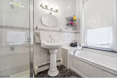 105 Jefferson St, Newark, NJ 07105 - Photo 20
