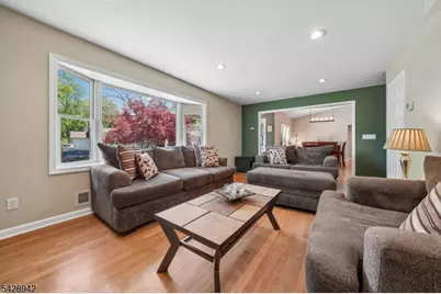 50 Newbrook Ln, Springfield, NJ 07081 - Photo 4