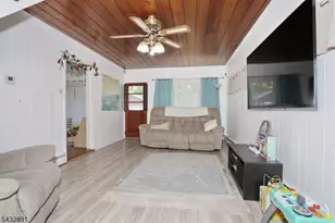 54 Stalter, Wayne, NJ 07470 - Photo 14