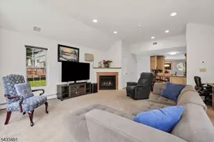 35 Old Orchard Ct, Cedar Grove, NJ 07009 - Photo 18
