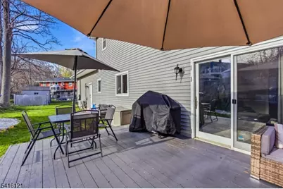34 Tobyhanna Trl, Hopatcong, NJ 07843 - Photo 32