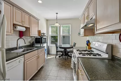 68 Llewellyn Ave, Bloomfield, NJ 07003 - Photo 10