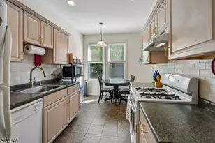 68 Llewellyn Ave, Bloomfield, NJ 07003 - Photo 10