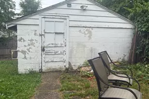 106 Smith St, Newark, NJ 07106 - Photo 40