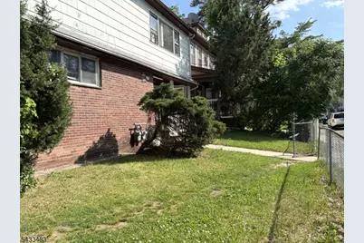 106 Smith Street, Newark, NJ 07106 - Photo 28