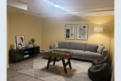 106 Smith Street, Newark, NJ 07106 - Photo 34
