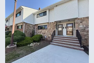 918D Merritt Dr, Hillsborough Township, NJ 08844 - Photo 32