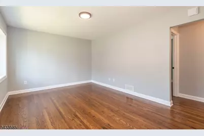 1175 Erhardt St, Union Township, NJ 07083 - Photo 12