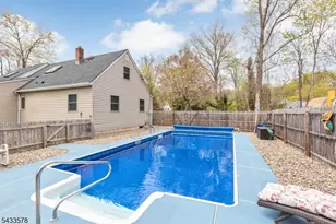 1 Edgar Ave, Green Brook Township, NJ 08812 - Photo 10