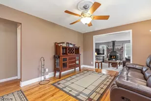 1 Edgar Ave, Green Brook Township, NJ 08812 - Photo 18