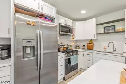 1 Edgar Ave, Green Brook Township, NJ 08812 - Photo 6