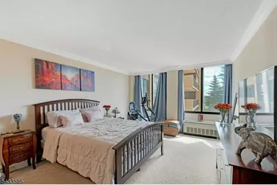 300 Winston Dr-C0 #214, Cliffside Park, NJ 07010 - Photo 16