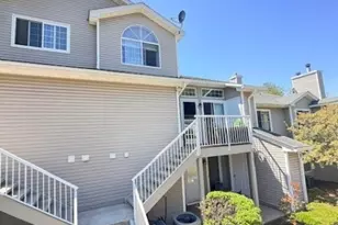 44 Spruce Ct, Bedminster Township, NJ 07921 - Photo 2