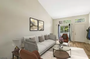 44 Spruce Ct, Bedminster Township, NJ 07921 - Photo 6