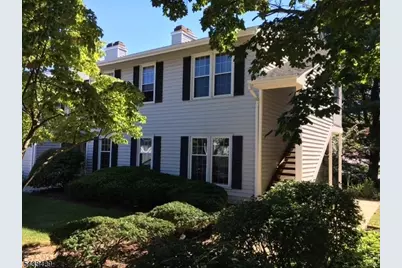 87 Junco Ct, Readington, NJ 08887 - Photo 2