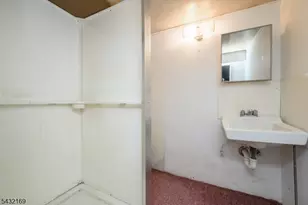 1120 Madison Hill Rd, Clark Township, NJ 07066 - Photo 38