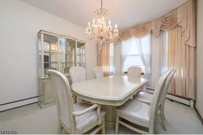 1120 Madison Hill Rd, Clark Township, NJ 07066 - Photo 8