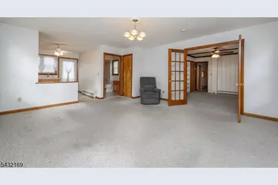1120 Madison Hill Rd, Clark Township, NJ 07066 - Photo 18