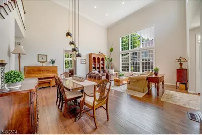 18 Wyckoff Way, Chester, NJ 07930 - Photo 4