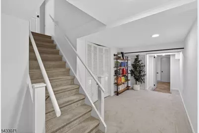 18 Pine Ridge Dr, Summit, NJ 07901 - Photo 34