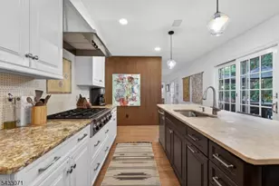 18 Pine Ridge Dr, Summit, NJ 07901 - Photo 18
