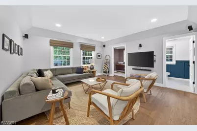 18 Pine Ridge Dr, Summit, NJ 07901 - Photo 12