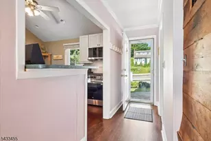 67 Fox Hill Rd, Parsippany, NJ 07834 - Photo 6