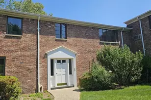 105D Troy Dr, Springfield, NJ 07081 - Photo 2