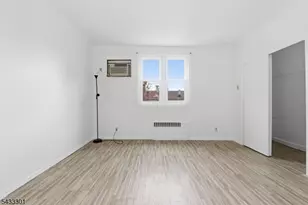 136 W 56th St, Bayonne, NJ 07002 - Photo 16