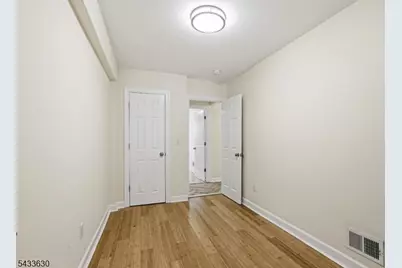 194 Hillside Ave, Newark, NJ 07108 - Photo 12