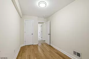194 Hillside Ave, Newark, NJ 07108 - Photo 12