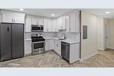 194 Hillside Ave, Newark, NJ 07108 - Photo 6