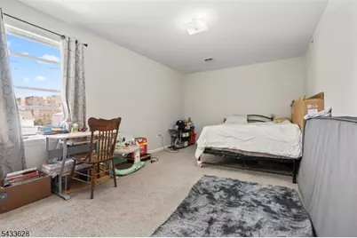 19 Halleck St, Newark, NJ 07104 - Photo 20