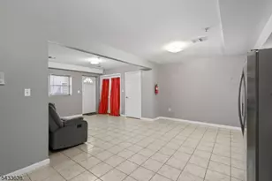 19 Halleck St, Newark, NJ 07104 - Photo 4