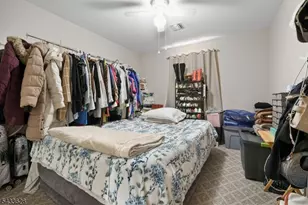 19 Halleck St, Newark, NJ 07104 - Photo 14
