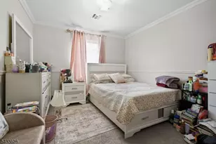 19 Halleck St, Newark, NJ 07104 - Photo 24