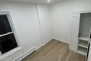 7 Circle Ave, Paterson, NJ 07522 - Photo 4