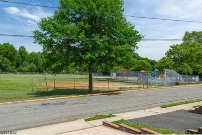 99 Clyde Ave, Woodbridge Township, NJ 08861 - Photo 36