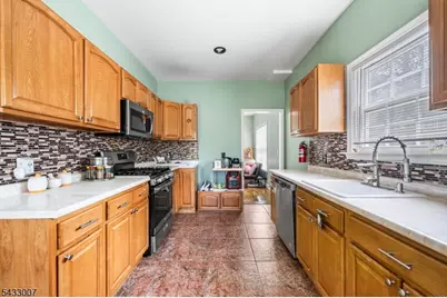708 E Front St #2, Plainfield, NJ 07060 - Photo 6