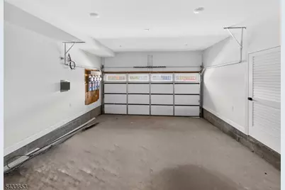 268 Hunterdon St #2, Newark, NJ 07103 - Photo 40